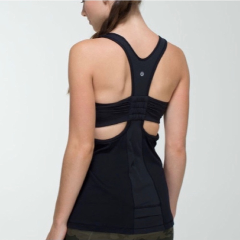 Lululemon tank with bra